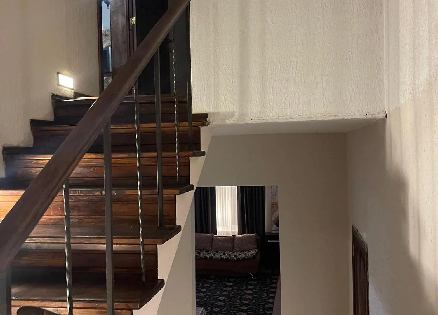 Homadhaus Hospitality Bed & Breakfast Almaty